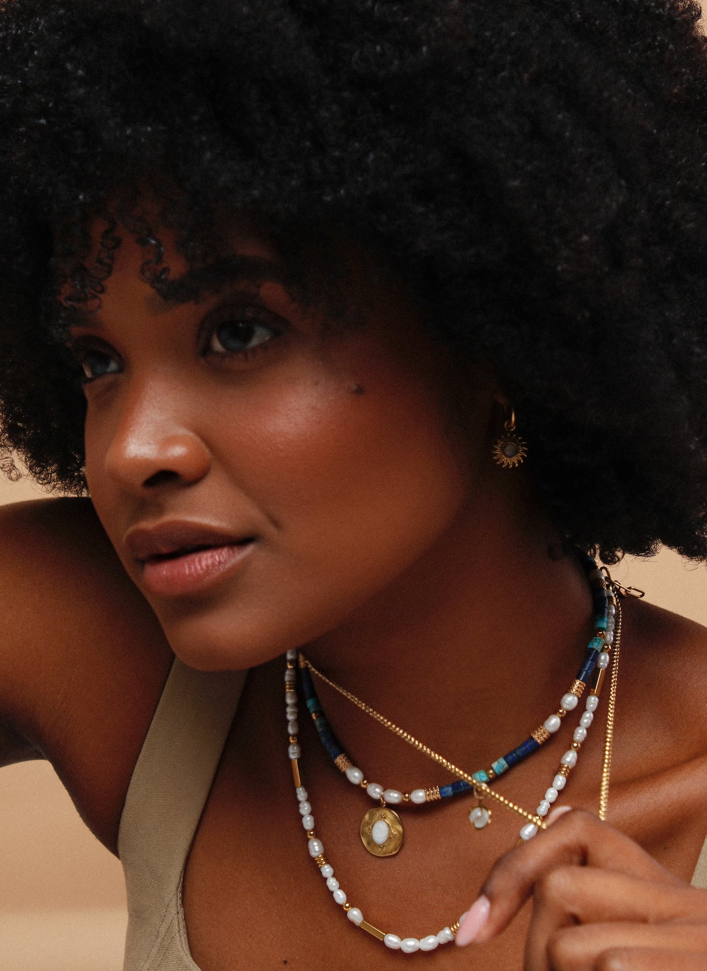 Daisy Pearl Necklace