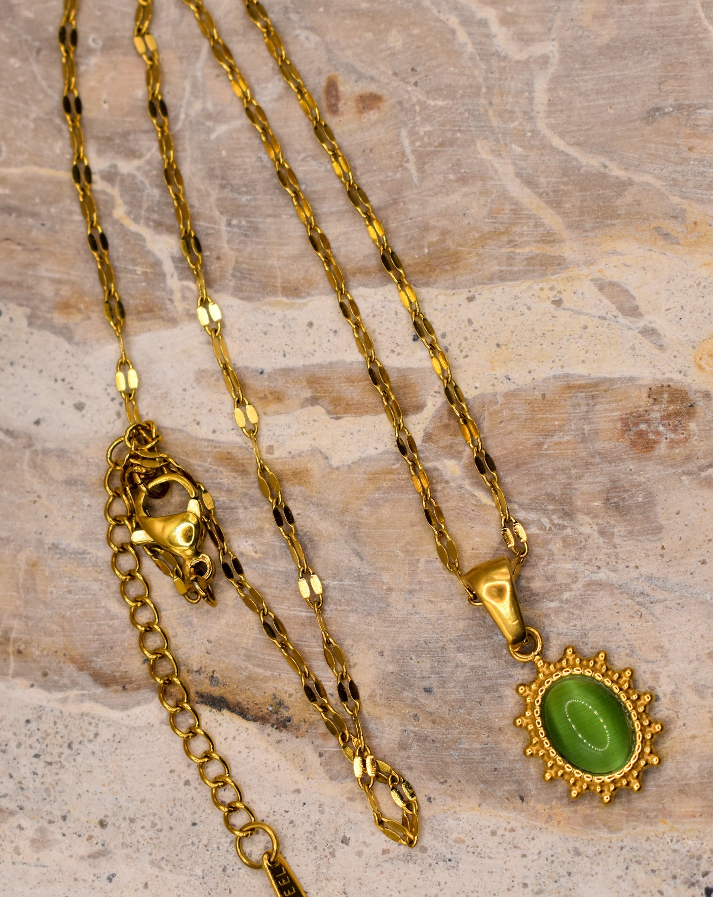 Momi Necklace